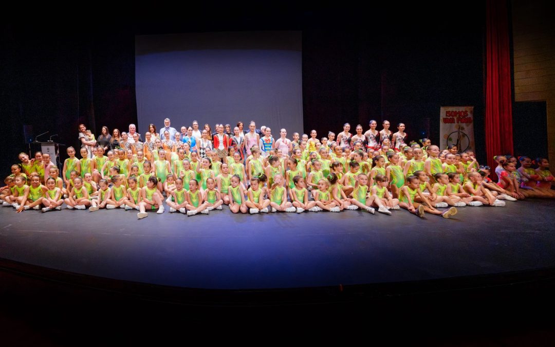 El talento se une a la solidaridad en la exitosa gala benéfica de Aerobics VS 2.0 en Puertollano